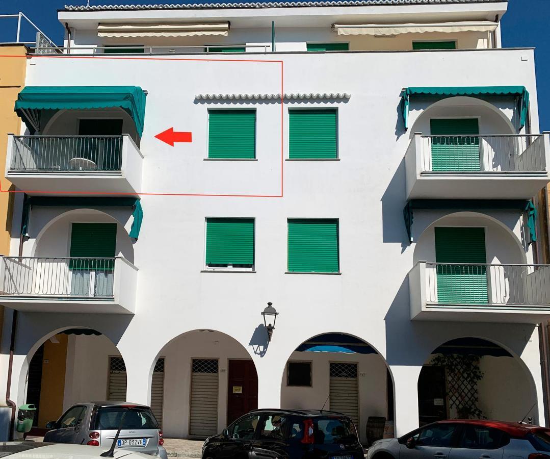 Casa Bianca 4 - Confortevole In Centro A مونيلّي المظهر الخارجي الصورة